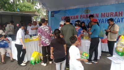 Satgas Pangan Ditreskrimsus Polda Kalsel melalui Program GPM Kembali Jual Ribuan Kilogram Beras