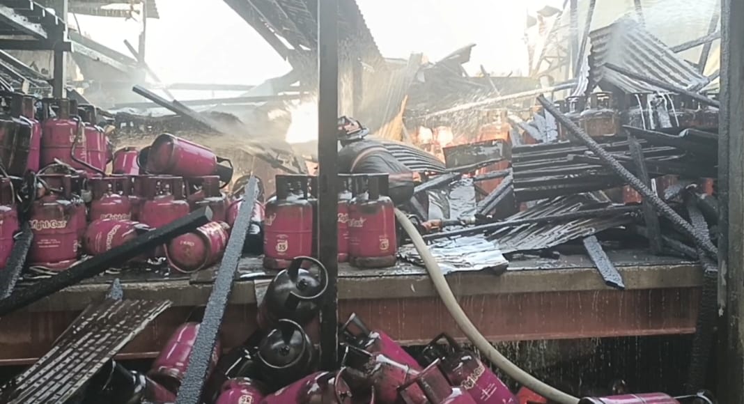 WhatsApp Image 2025-10-15 at 15.45.39