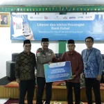 Pesantren Rasyidiah Khalidiyah Diserbu Edukasi Keuangan, Santri Antusias Ikuti Program Bank Kalsel c3cd525a1707c8e8989b42f466f2c9b7