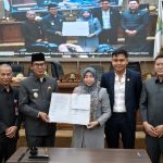 Pemkab Balangan Sampaikan LKPJ 2025 dalam Rapat Paripurna DPRD PHOTO-2026-06-19-13-59-57